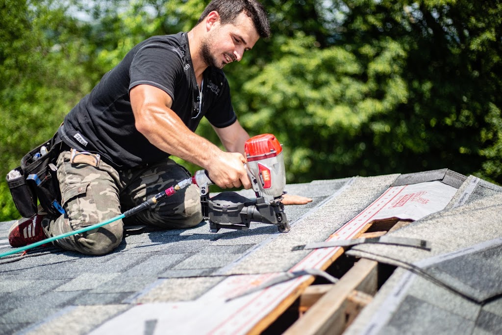 M&Y Pittsburgh Roofing | 4552 McKnight Rd, Pittsburgh, PA 15237, USA | Phone: (412) 218-7082