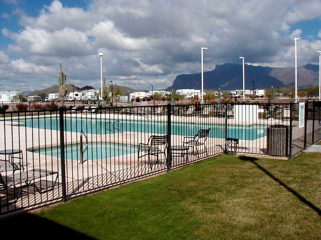 Canyon Vistas | 6601 E US Hwy 60, Gold Canyon, AZ 85118, USA | Phone: (480) 288-8844