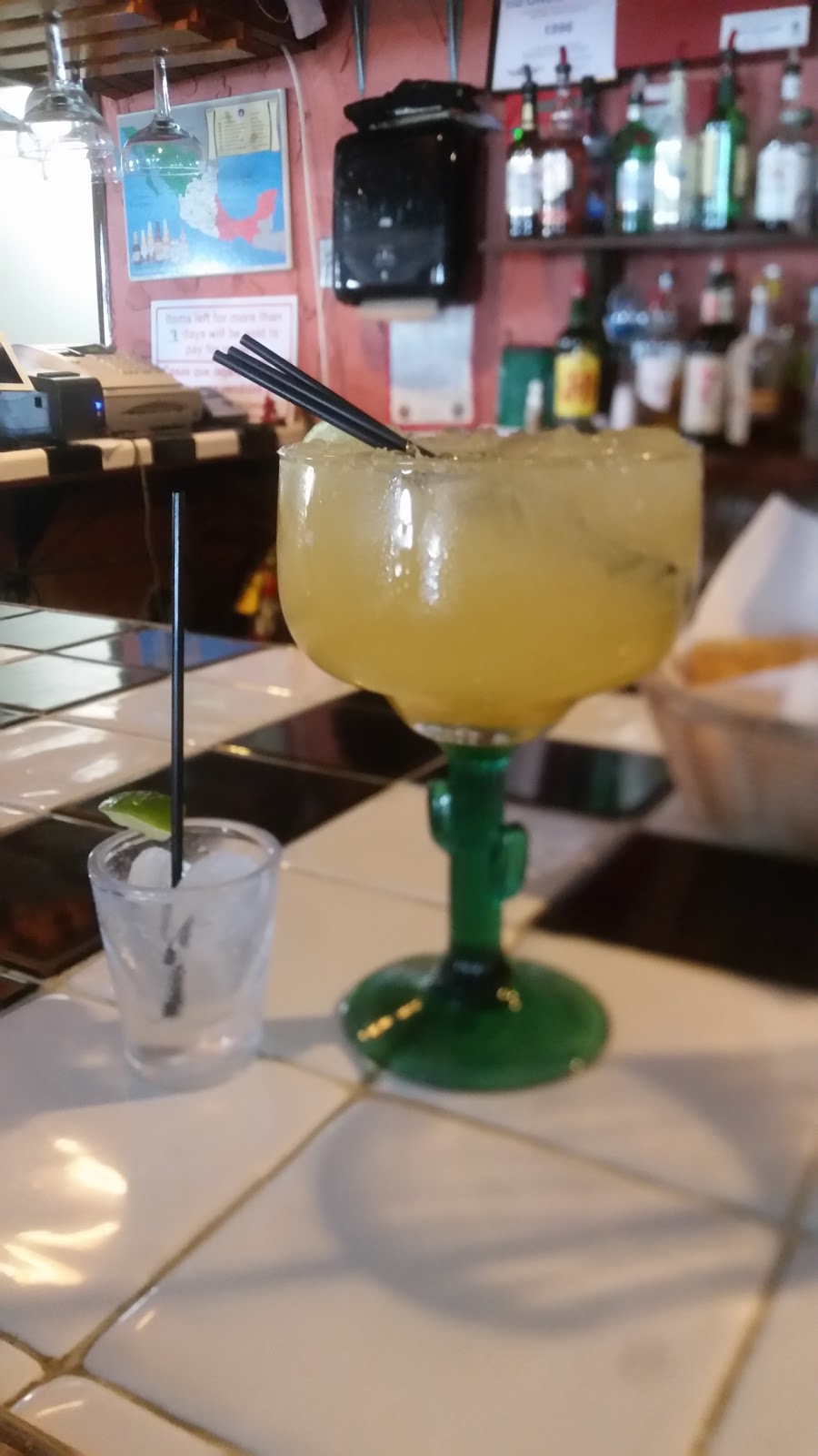 Casa Romero | 521 E Airline Dr, East Alton, IL 62024, USA | Phone: (618) 258-8204
