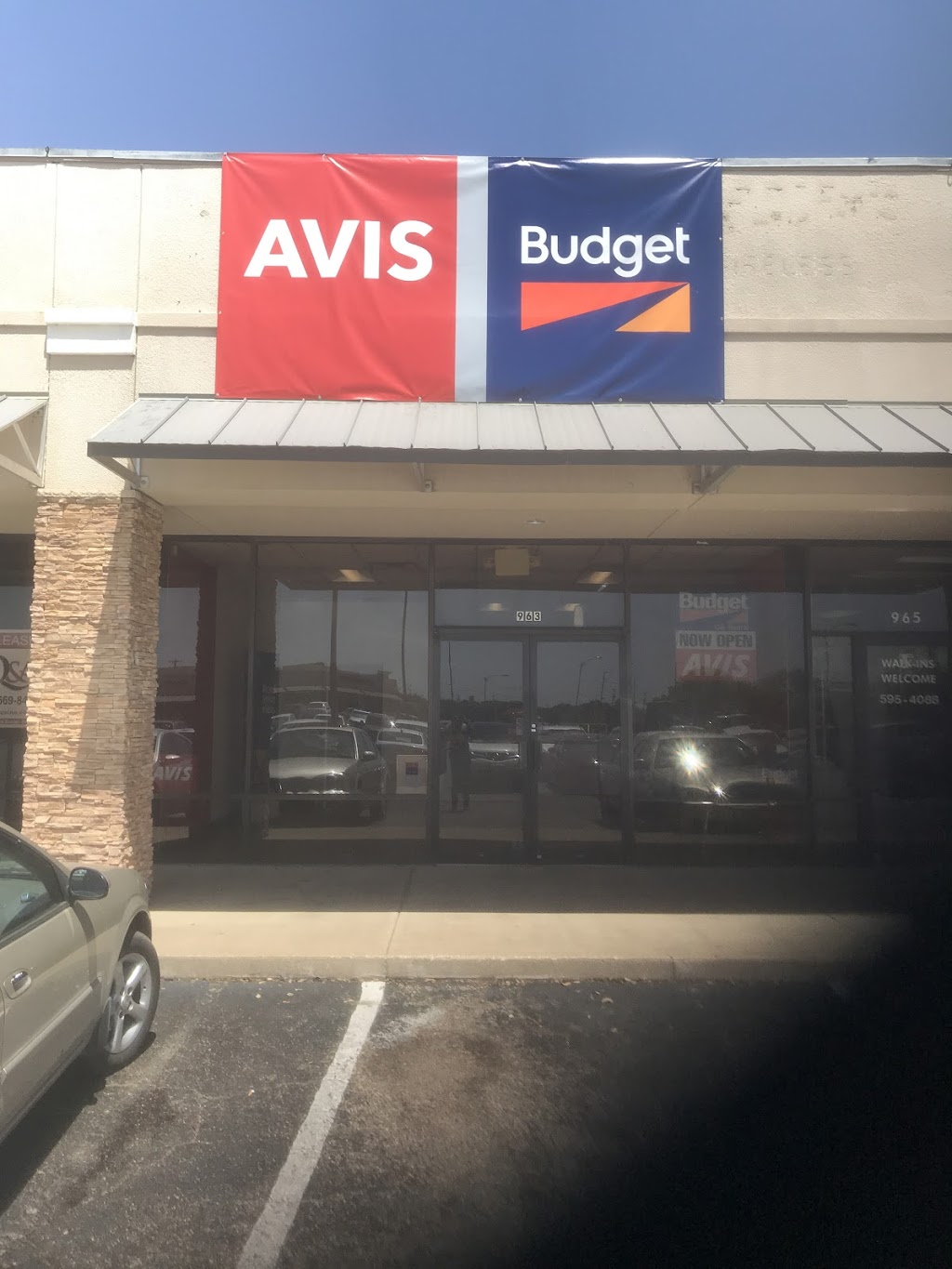 Avis Car Rental | 963 Melbourne Rd, Hurst, TX 76053 | Phone: (817) 595-3380