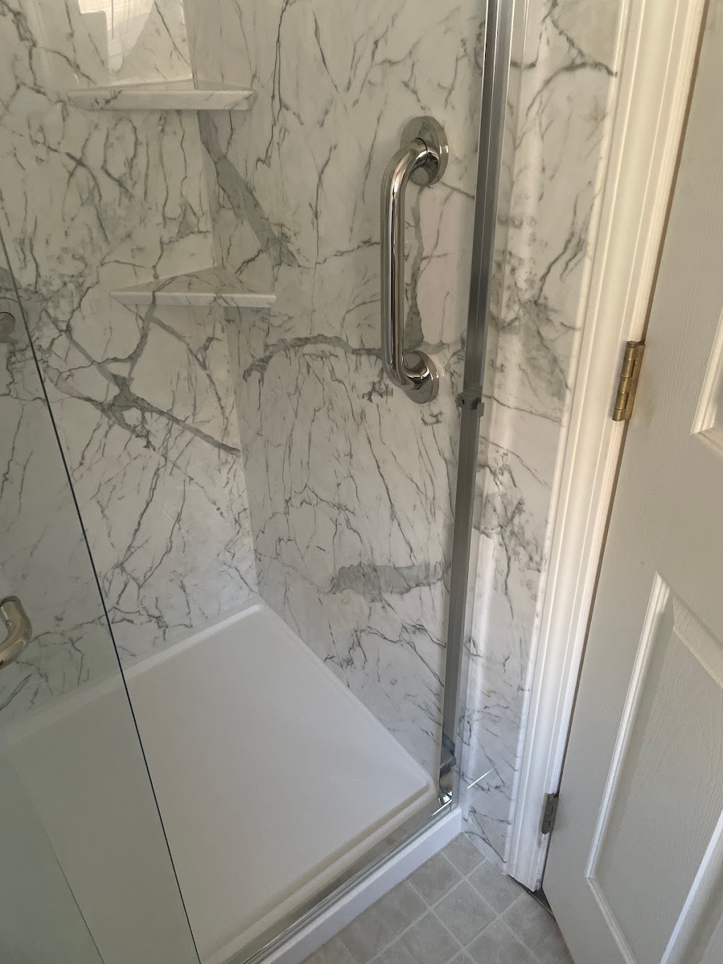 Rome Bath Remodeling Albany | 9 Parkford Dr, Halfmoon, NY 12065, USA | Phone: (800) 755-7663