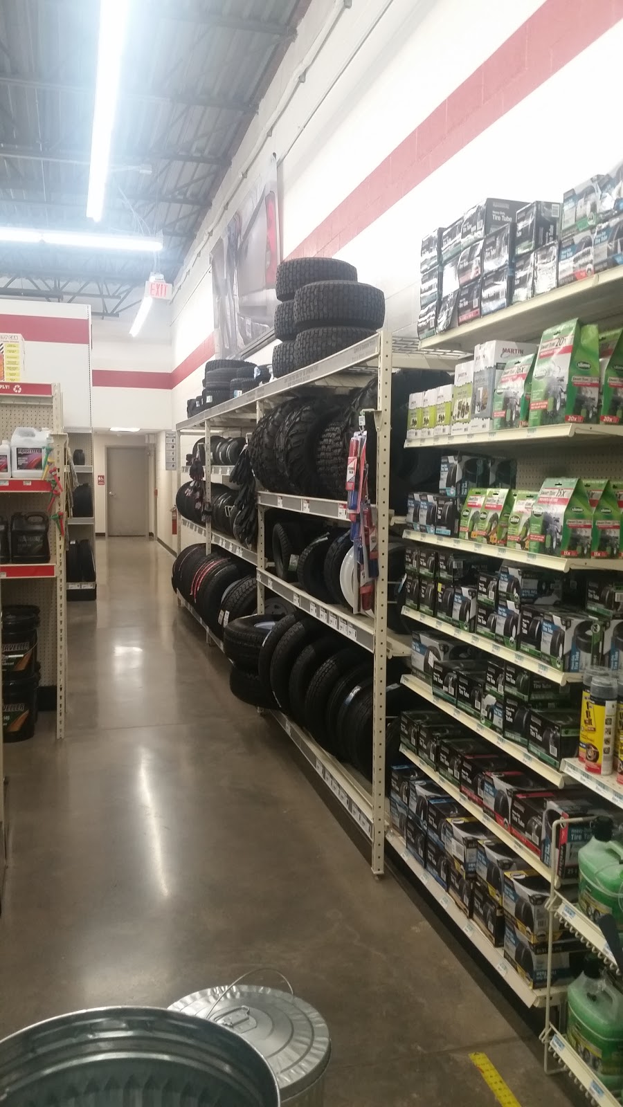 Tractor Supply Co. | 17130 E Shea Blvd, Fountain Hills, AZ 85268, USA | Phone: (480) 837-2060