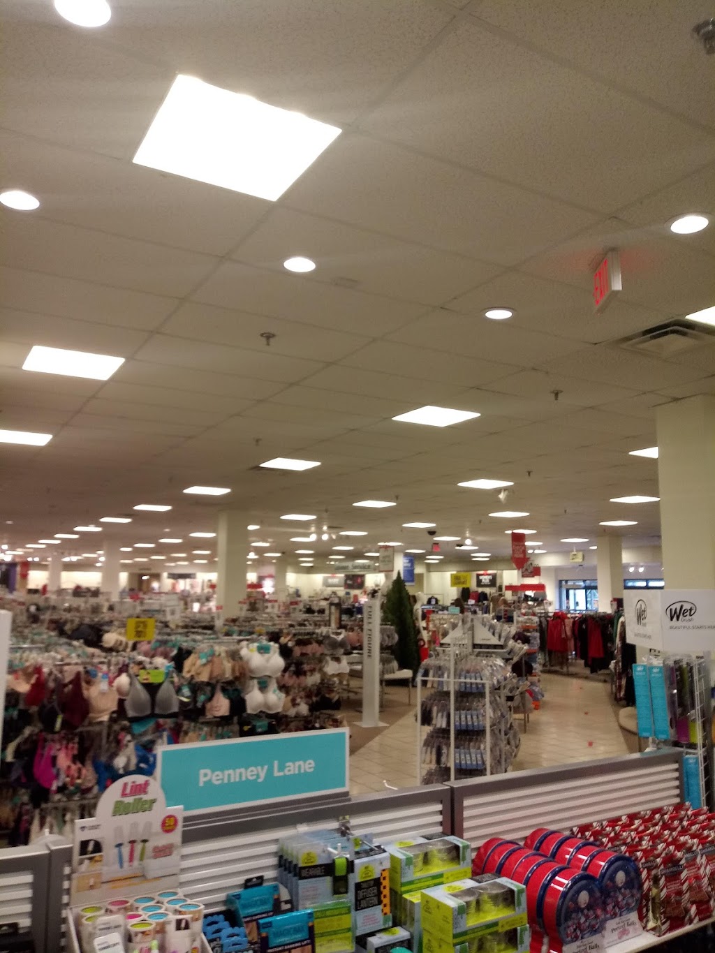 JCPenney | 1401 Greenbrier Pkwy Ste 3000, Chesapeake, VA 23320, USA | Phone: (757) 361-0180