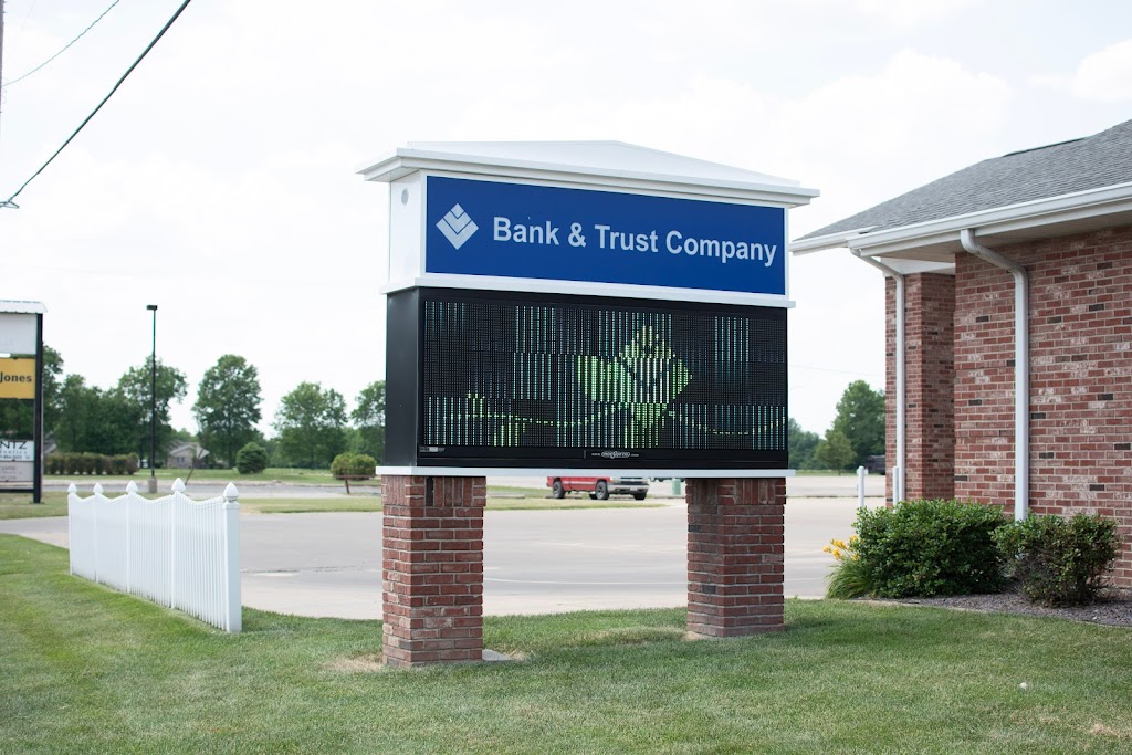 Bank & Trust Company | 900 W Main St, Carlinville, IL 62626, USA | Phone: (217) 854-3554