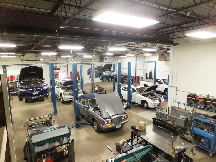 S & S Auto & Truck Repair | 7914 Kerber Blvd, Chanhassen, MN 55317, USA | Phone: (952) 935-4151