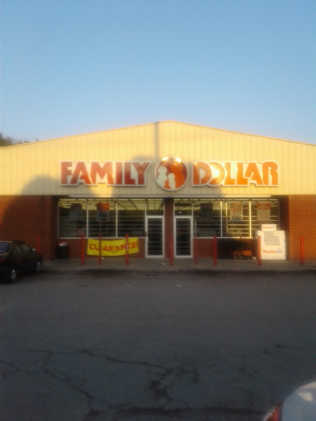 Family Dollar | 2215 N Harvard Ave, Tulsa, OK 74115, USA | Phone: (918) 984-6677