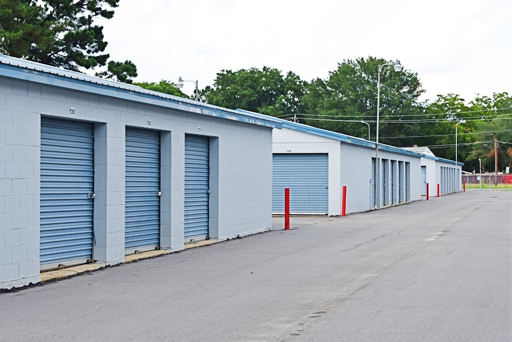 Ample Storage Center | 113 Ricks Rd, Selma, NC 27576, USA | Phone: (919) 209-0940