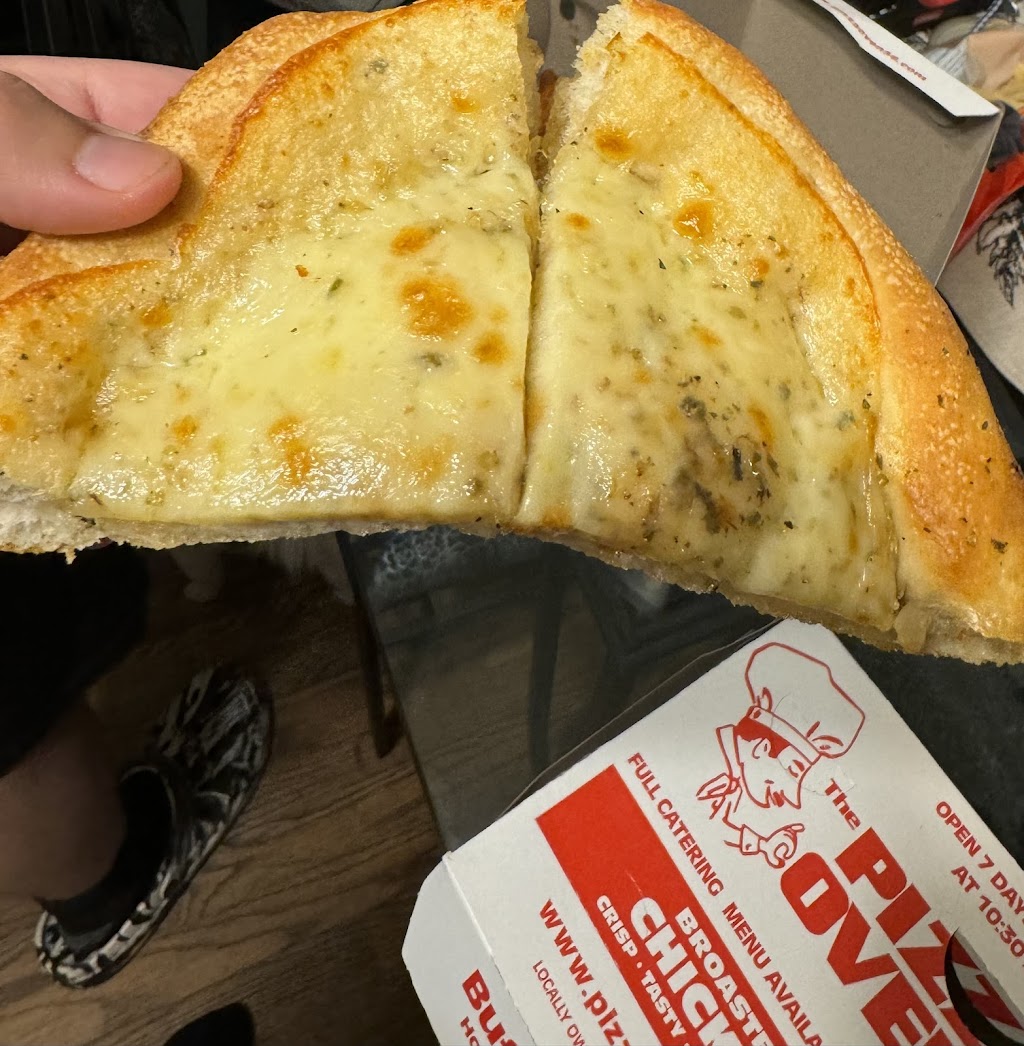 The Pizza Oven: LINCOLN WAY | 2805 Lincoln Hwy, Massillon, OH 44646, USA | Phone: (330) 833-8222