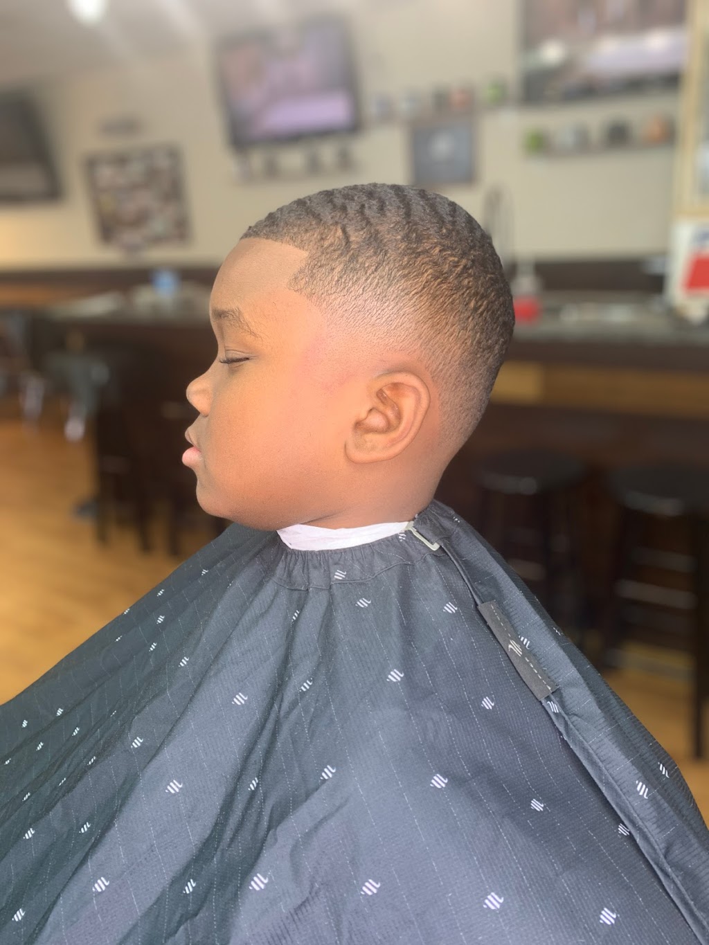 Mark 45 Barber Lounge | 670 W Montrose St, Clermont, FL 34711, USA | Phone: (352) 978-1993