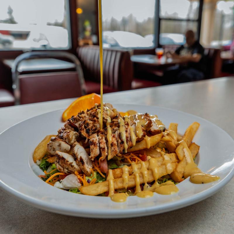 Town & Country Restaurant | 5025 E Main Street Rd, Batavia, NY 14020, USA | Phone: (585) 343-3304