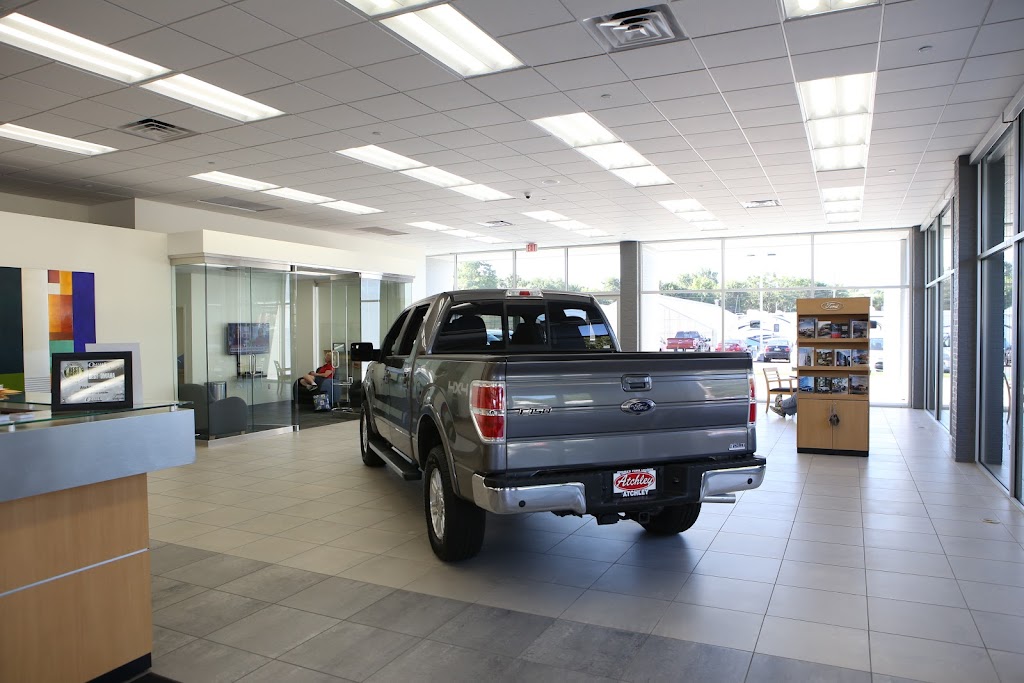 Woodhouse Ford of Omaha | 3633 N 72nd St, Omaha, NE 68134, USA | Phone: (402) 574-2600