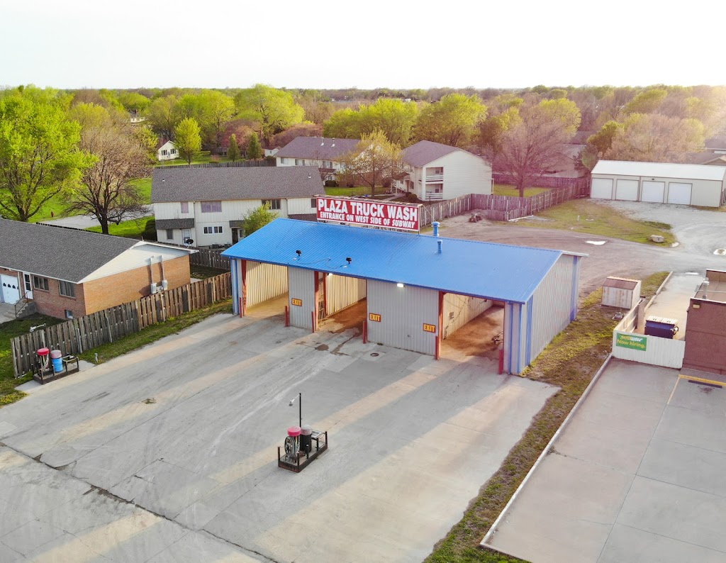 Plaza Truck Wash | 517 N Plaza Blvd, Hesston, KS 67062, USA | Phone: (316) 734-6347
