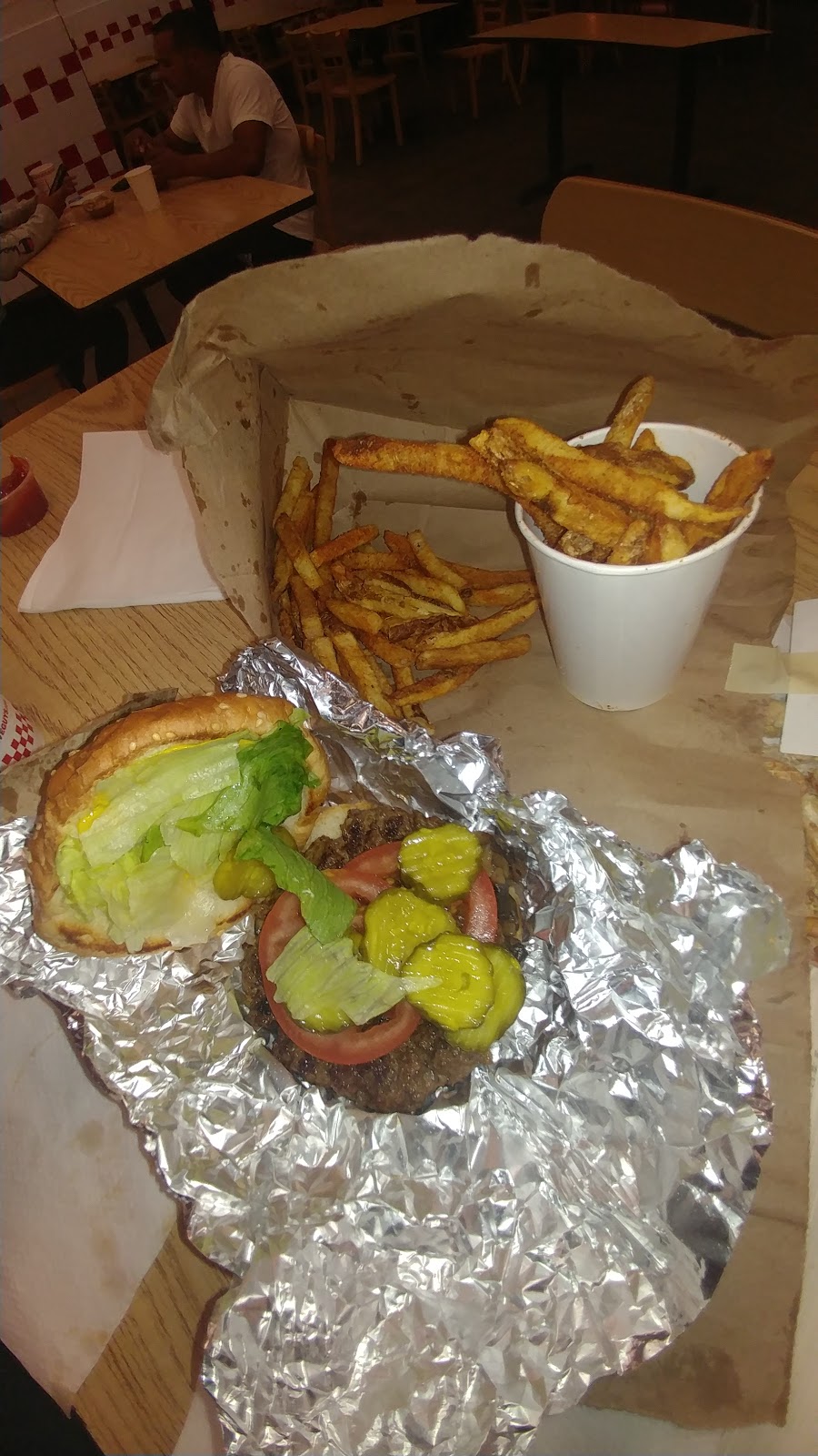 Five Guys | 4625 Candlewood St, Lakewood, CA 90712, USA | Phone: (562) 531-0555