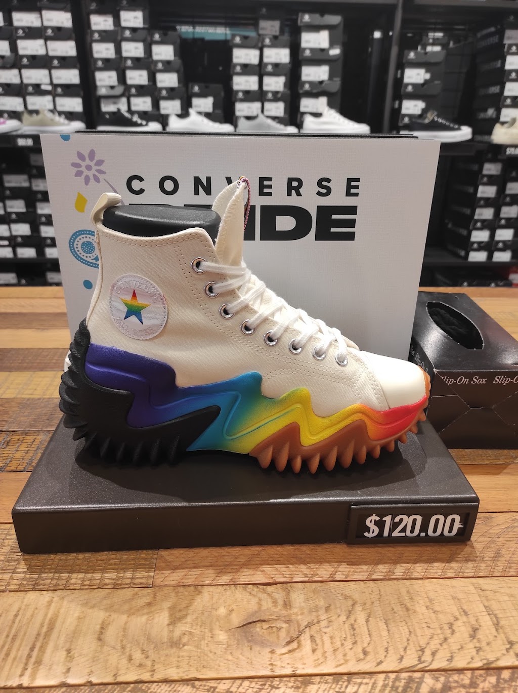 Converse Factory Store | 1 Premium Outlets Blvd Suite 642, Wrentham, MA 02093, USA | Phone: (508) 384-3637