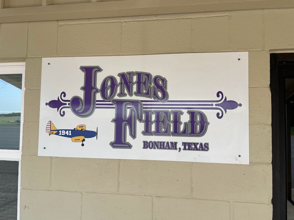 Jones Field | 2615 N Center St, Bonham, TX 75418, USA | Phone: (903) 583-8623