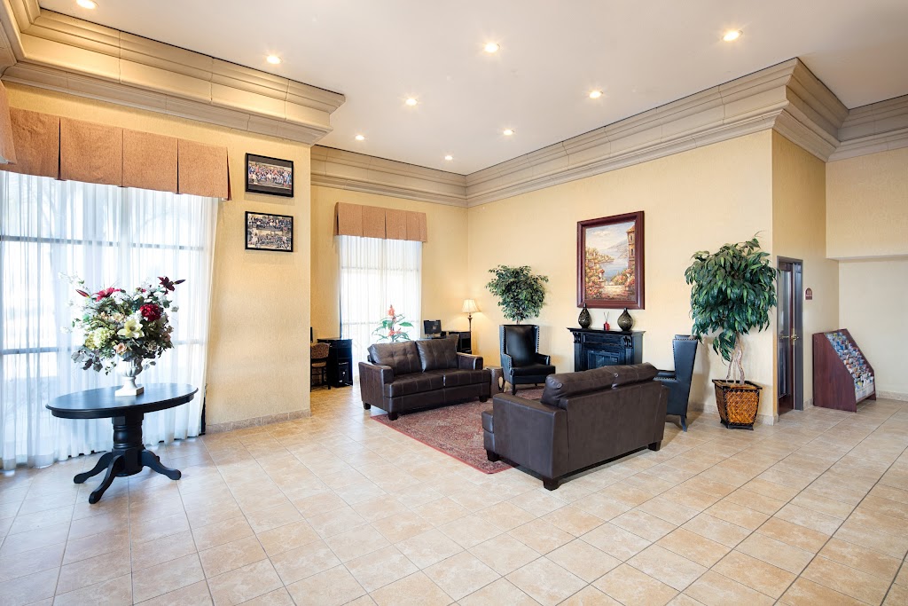 Perris Hotel Inn and Suites | 480 S Redlands Ave, Perris, CA 92570, USA | Phone: (951) 943-5577