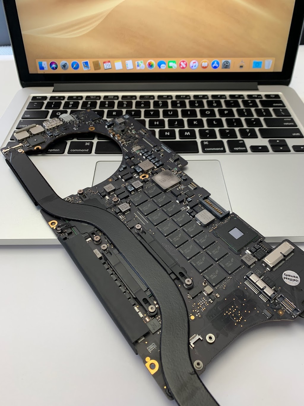 iCellFixed | 417 Lathrop St, Redwood City, CA 94063, USA | Phone: (650) 250-6182