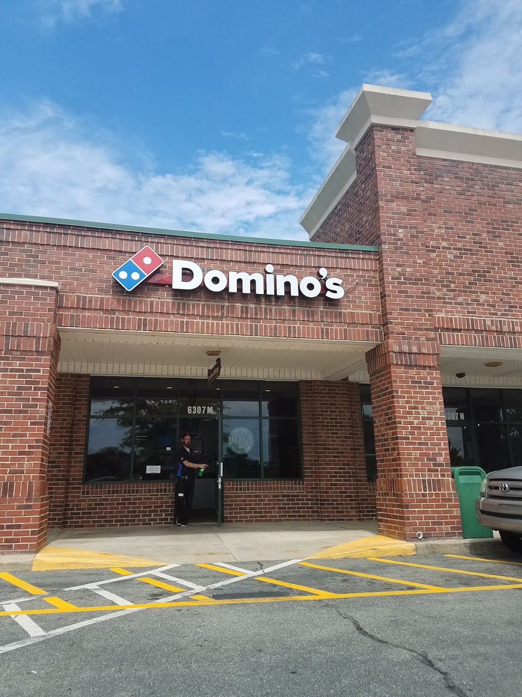 Dominos Pizza | 6307 Burlington Rd Ste M, Whitsett, NC 27377, USA | Phone: (336) 449-5600