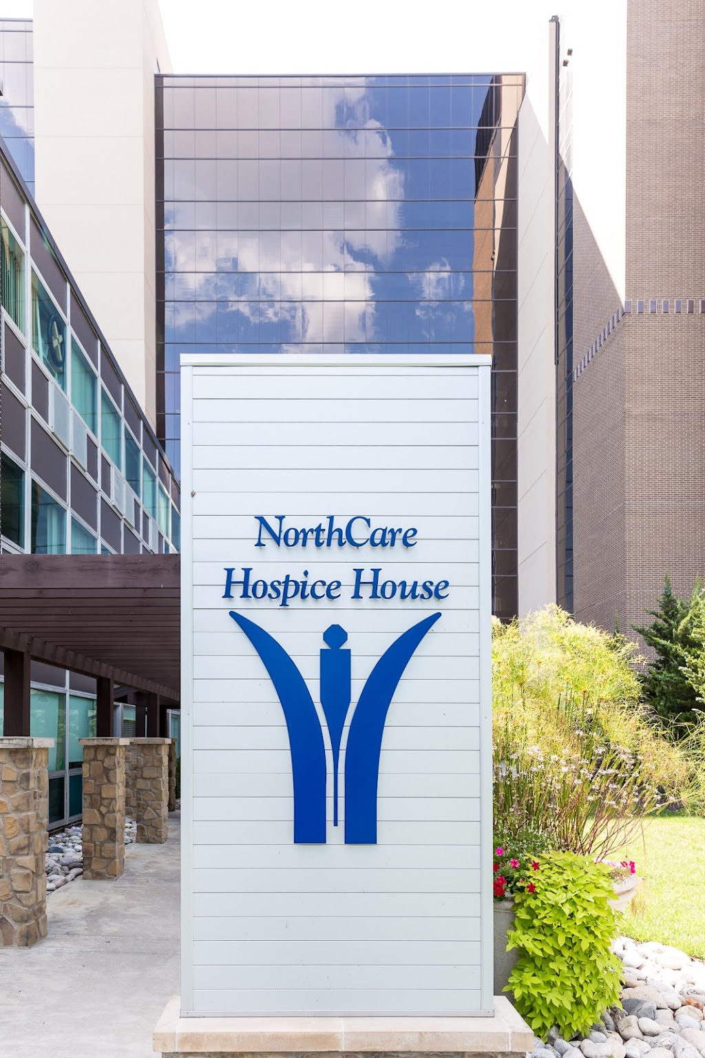 NorthCare Hospice House | 2800 Clay Edwards Dr 2nd Floor, North Kansas City, MO 64116, USA | Phone: (816) 691-1215