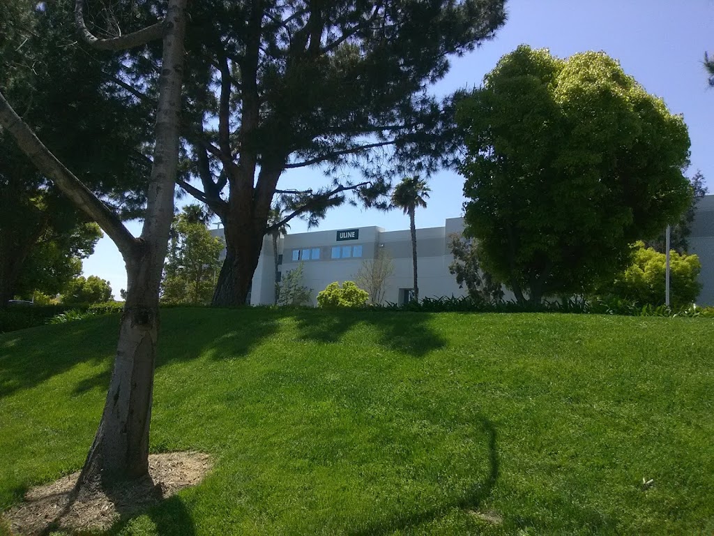 Uline Shipping Supplies - Y1 | 8400 Milliken Ave, Rancho Cucamonga, CA 91730, USA | Phone: (800) 295-5510