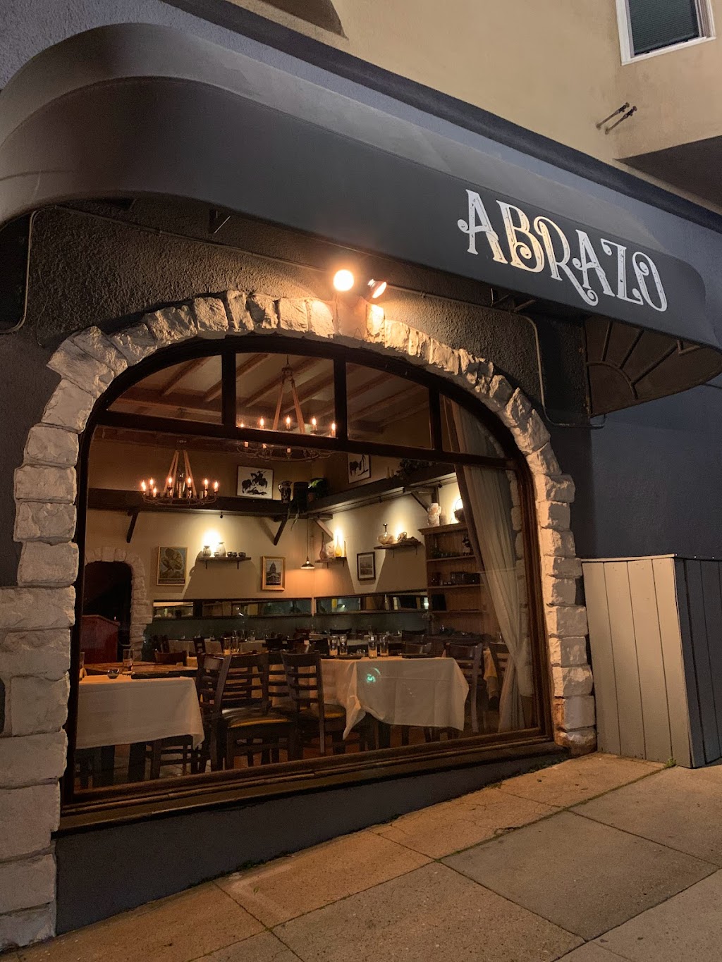 Abrazo | 2000 Hyde St, San Francisco, CA 94109, USA | Phone: (415) 872-9239