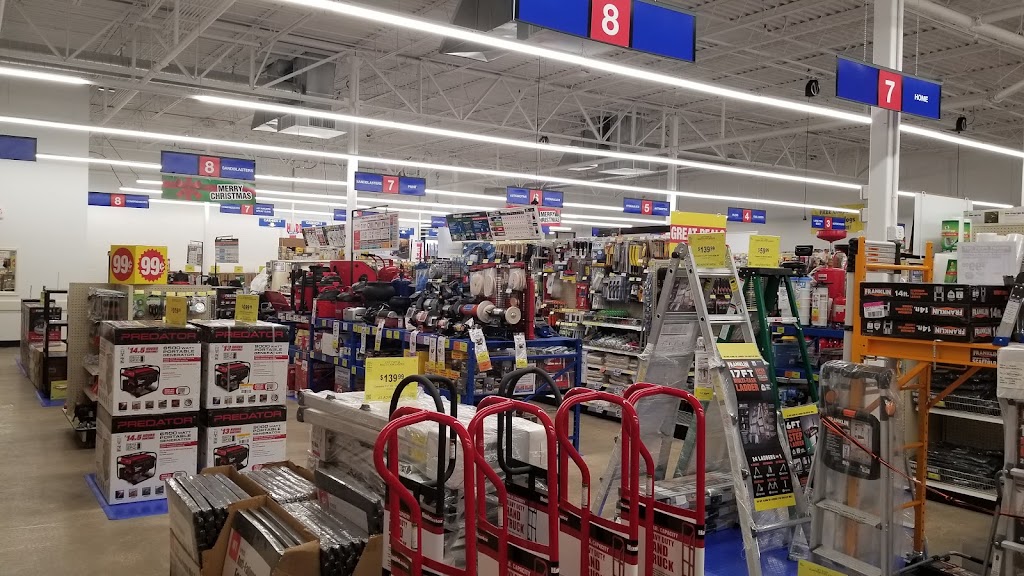 Harbor Freight Tools | 1663 W Henderson St Suite 4, Cleburne, TX 76033, USA | Phone: (817) 774-4111