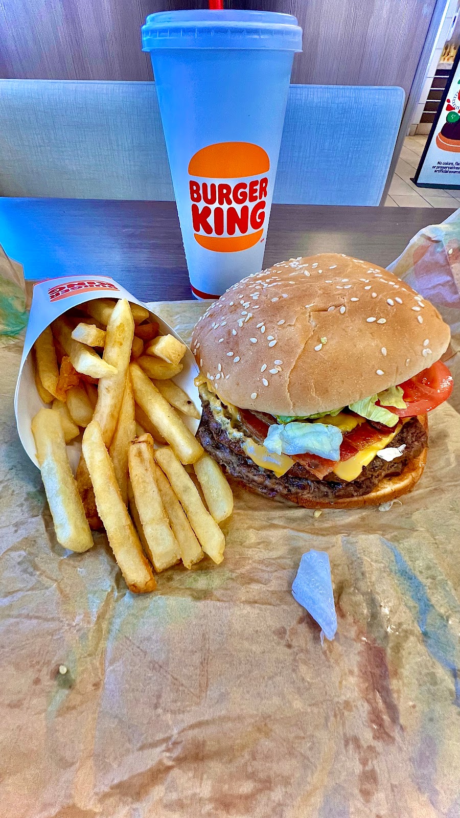 Burger King | 3200 Floral Ave, Selma, CA 93662, USA | Phone: (559) 898-0502