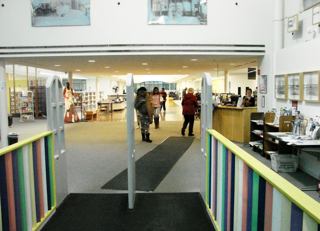 Ohio Library for the Blind & Physically Disabled | 17121 Lakeshore Blvd, Cleveland, OH 44110, USA | Phone: (216) 623-2911