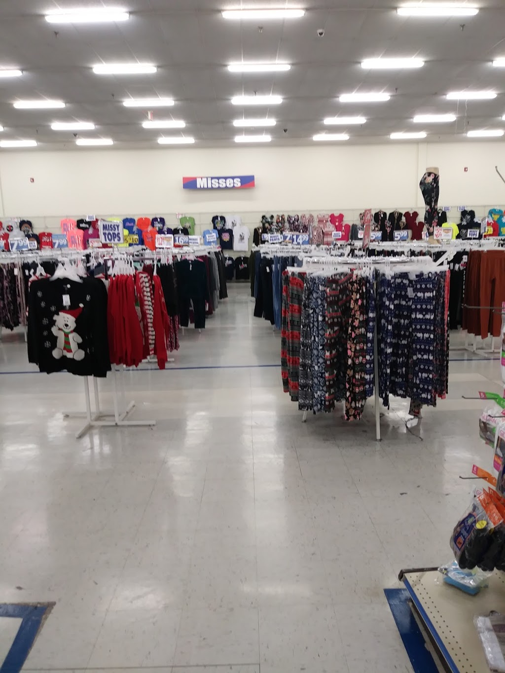 Roses Discount Store | 1300 Hoffman Blvd, West Mifflin, PA 15122, USA | Phone: (412) 461-6423