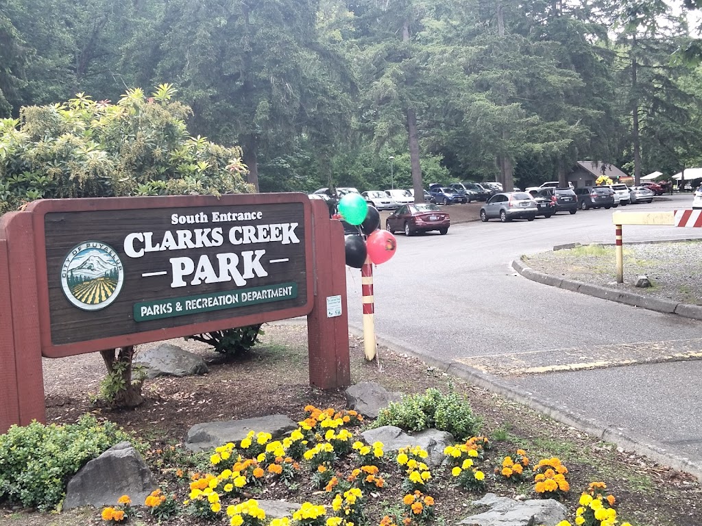 Clarks Creek Dog Park | 926 18th St SW, Puyallup, WA 98371, USA | Phone: (253) 841-5457