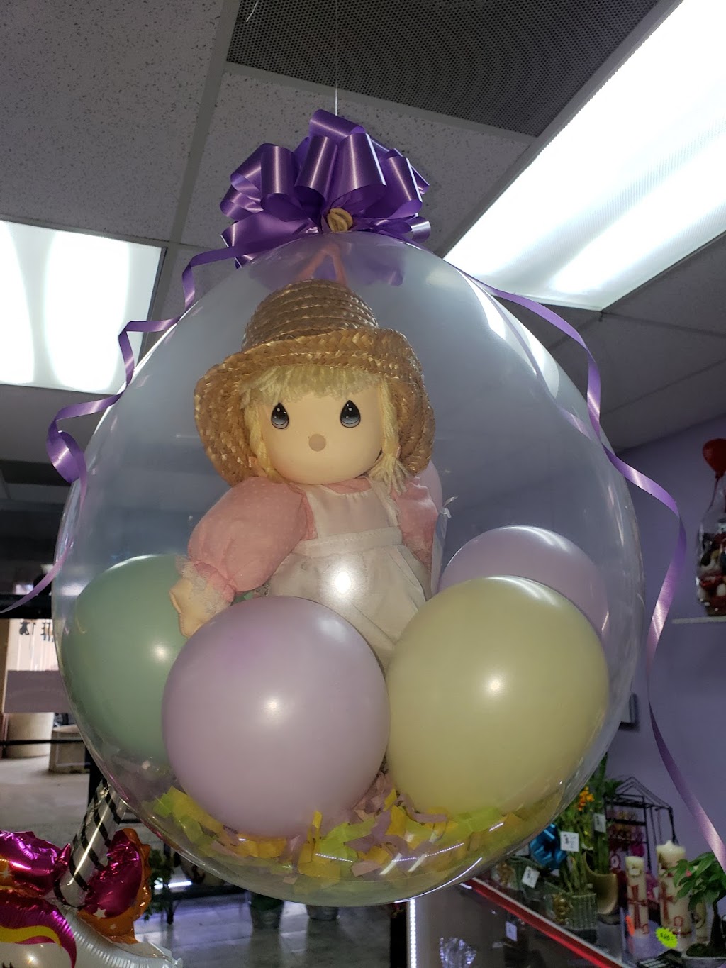 Angelas Gifts and Balloons | 2700 N OConnor Rd Suite 138, Irving, TX 75062, USA | Phone: (469) 565-8026