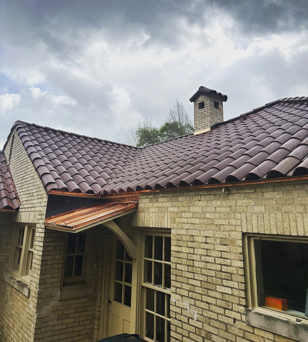 Emerald Isle Roofing | 6900 Shady Hills Ln, Burleson, TX 76028, USA | Phone: (817) 296-3613