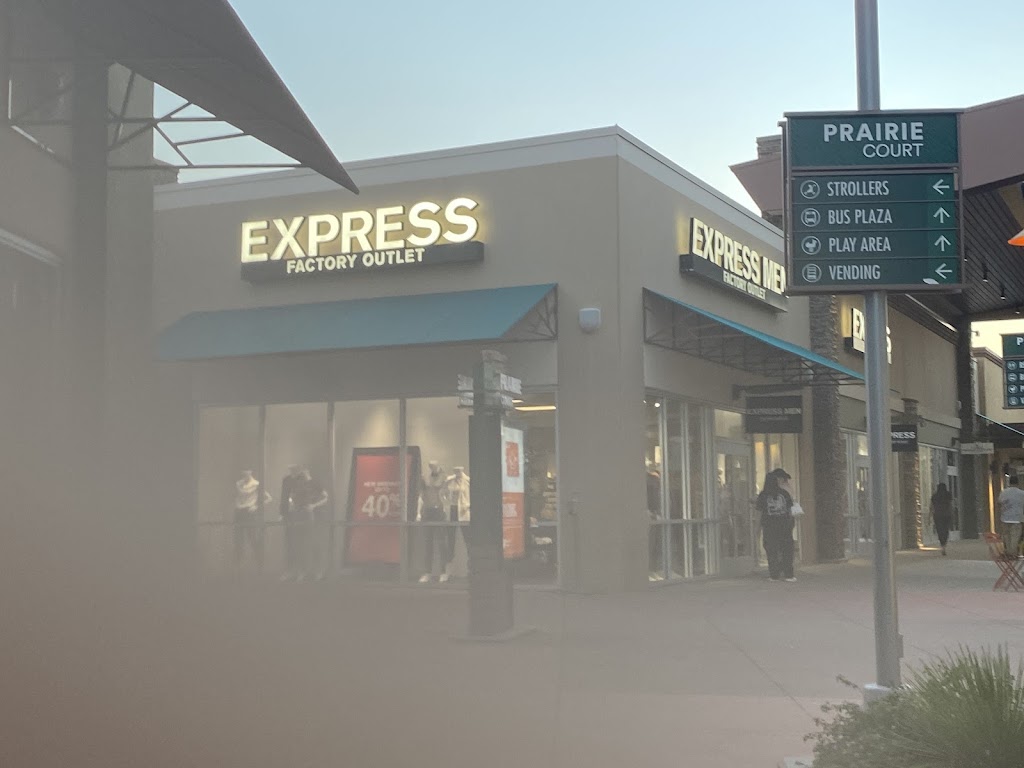 Express Factory Outlet | 6401 Marana Center Blvd, Marana, AZ 85742, USA | Phone: (520) 257-1598