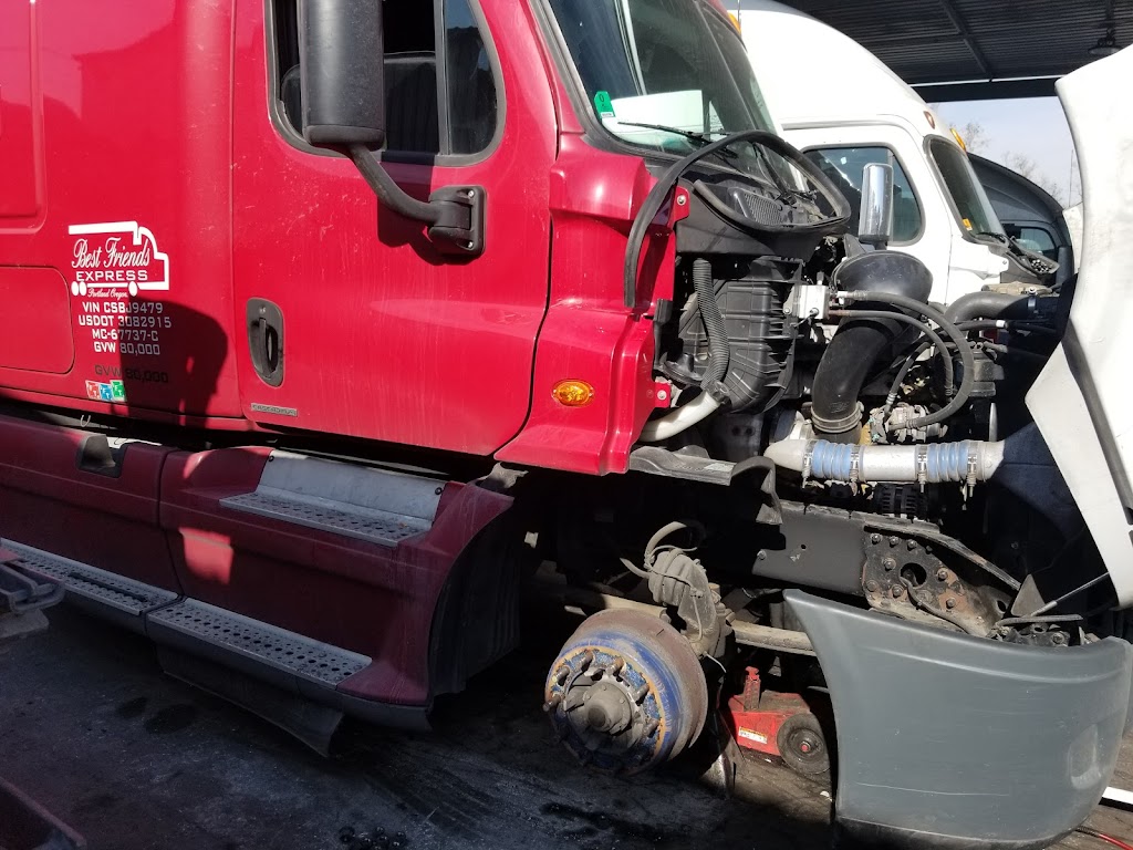 J & L TRUCK REPAIR LLC | 10417 Calabash Ave #B, Fontana, CA 92337 | Phone: (909) 965-8416