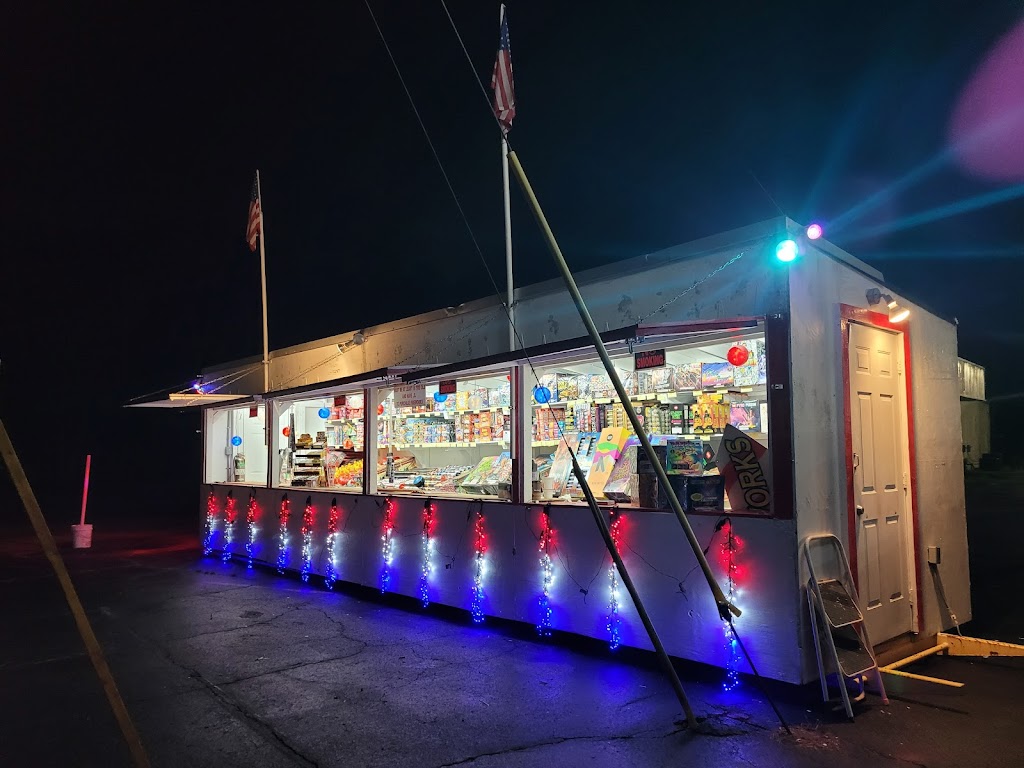 Big Grin Fireworks Seasonal Stand | 7295 Lee Rd, Lithia Springs, GA 30122, USA | Phone: (404) 561-6056