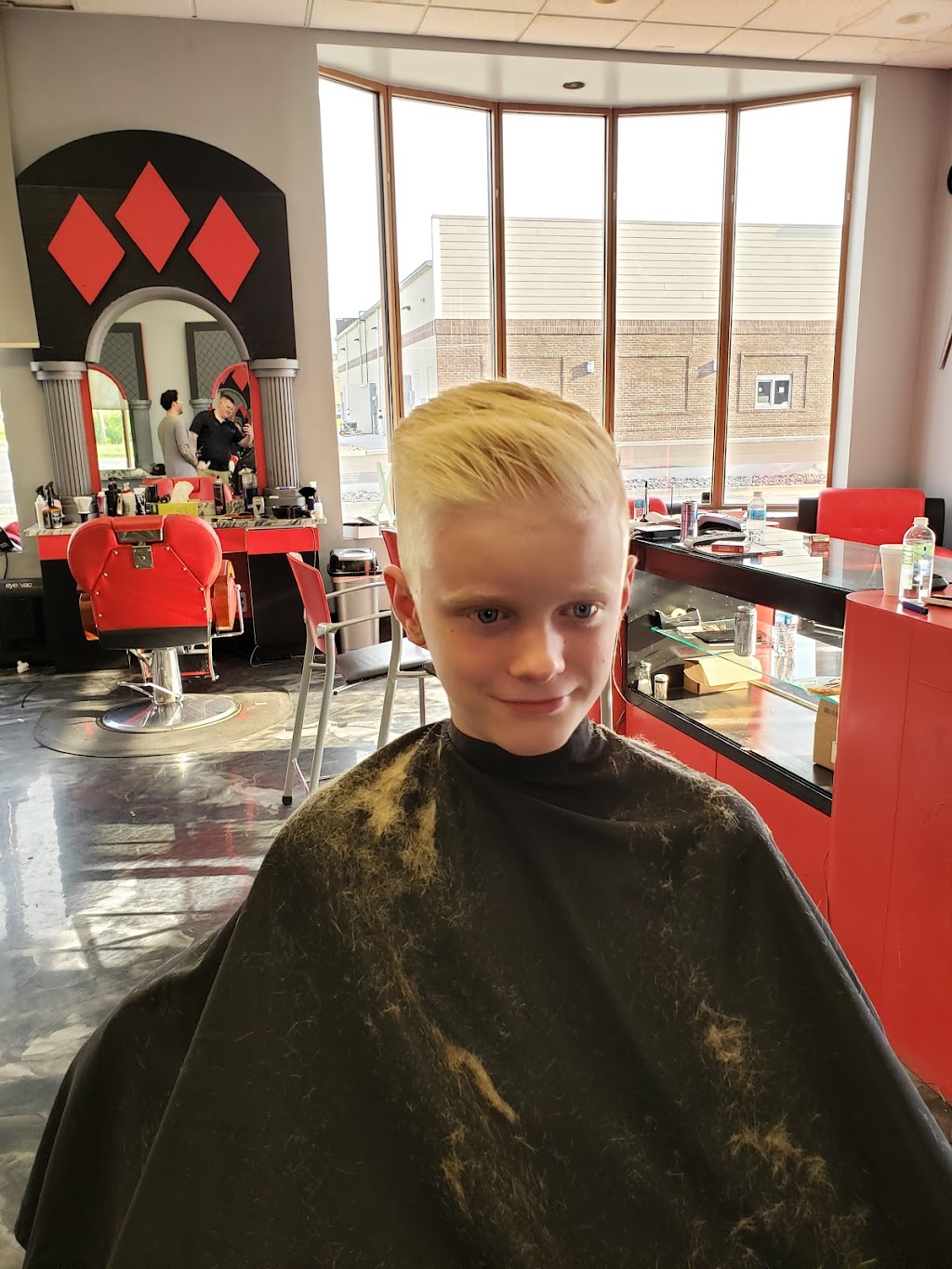 Eddies Salon | 34750 Van Dyke Ave, Sterling Heights, MI 48312, USA | Phone: (586) 446-2220