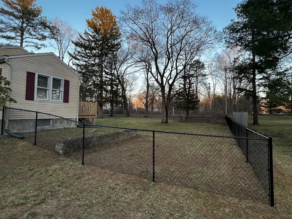 Backyard Fence Inc. | 4200 Albany St, Colonie, NY 12205, USA | Phone: (518) 452-9496