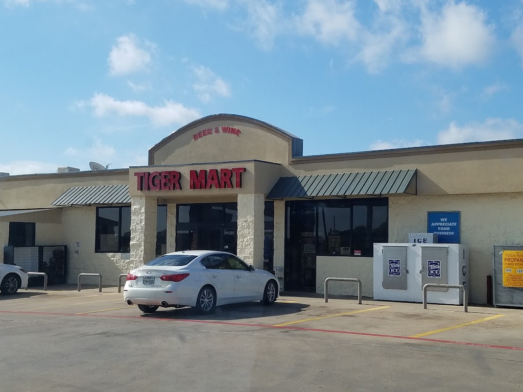 Tiger Mart | 10898 Co Rd 4022, Kemp, TX 75143, USA | Phone: (903) 498-4710