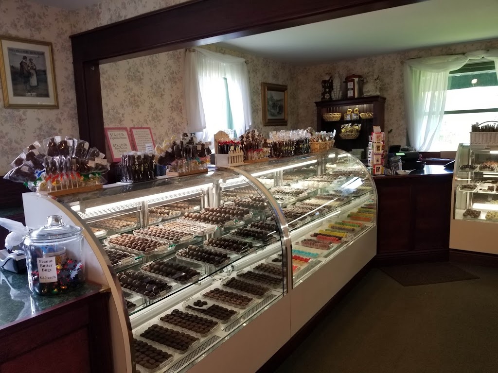 White House Chocolates Ltd | 14607 Kinsman Rd, Middlefield, OH 44062, USA | Phone: (440) 834-3133