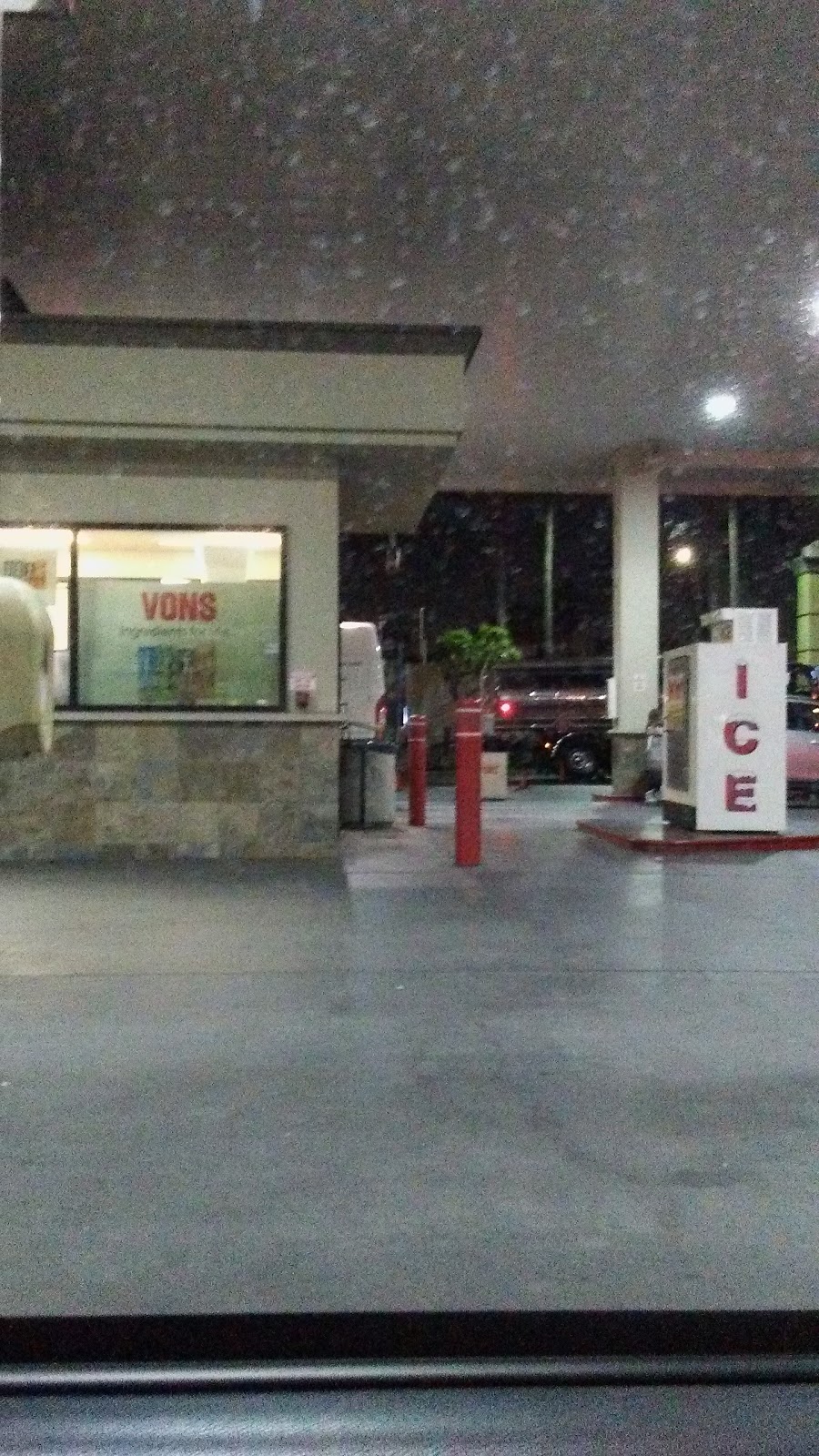 Vons Fuel Station | 1818 Ximeno Ave, Long Beach, CA 90815, USA | Phone: (562) 496-2111