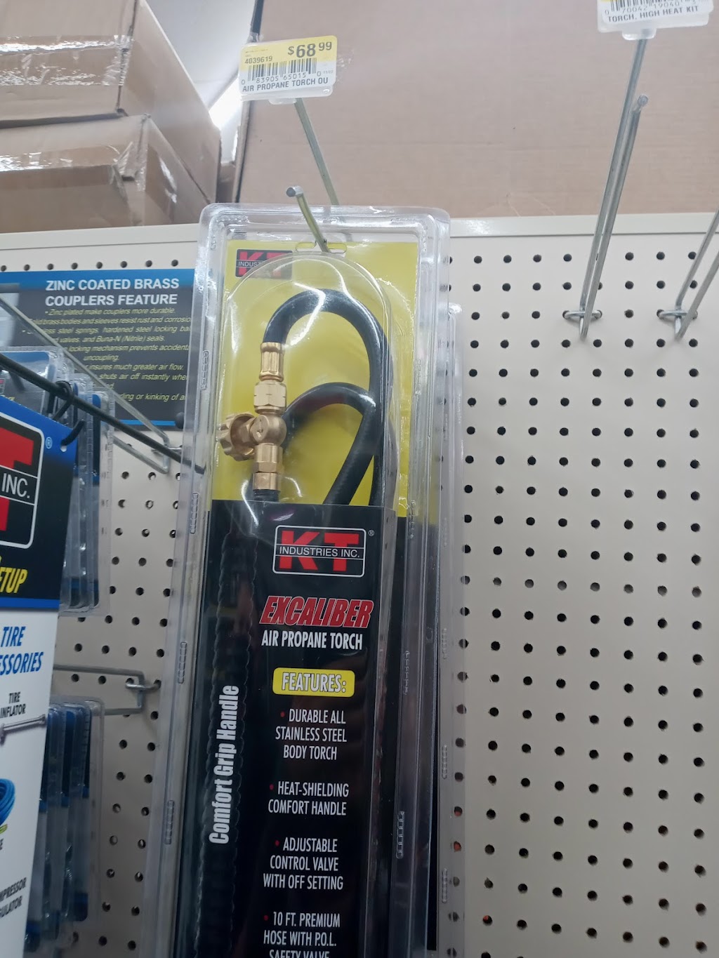 Oxford Plaza | Tucson, AZ 85710, USA | Phone: (520) 326-3200