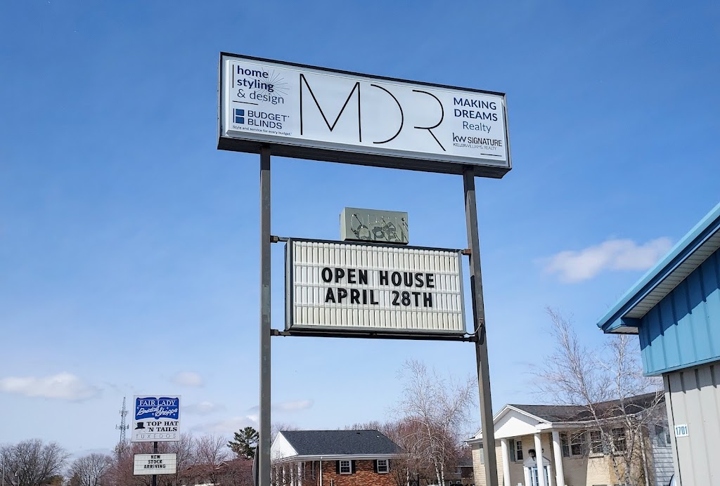 MDR Home Styling & Design LLC | 1705 Holiday Dr, Janesville, WI 53545, USA | Phone: (608) 754-4801