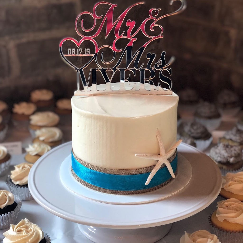 Cakes by Croninger | 920 Fairway Ln, Wauseon, OH 43567, USA | Phone: (419) 583-6949