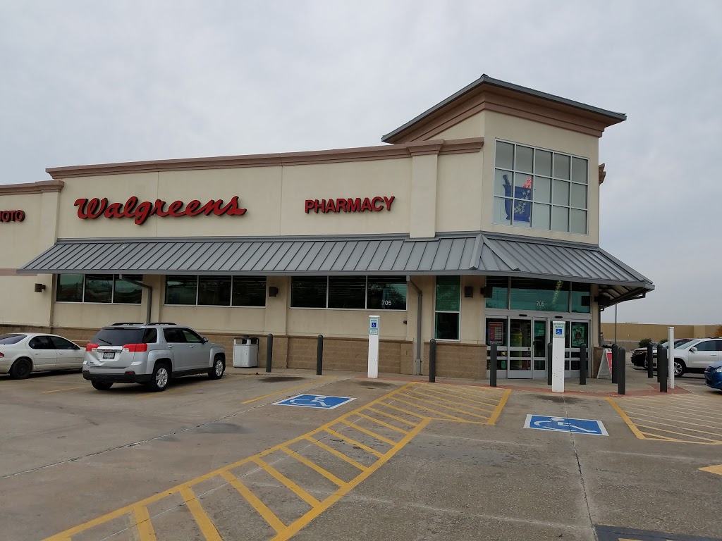 Walgreens | 705 Boyd Rd, Azle, TX 76020 | Phone: (817) 444-2984