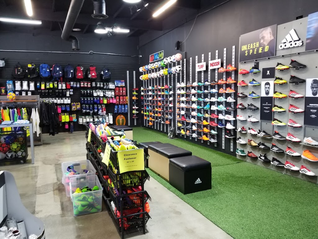 Xtreme Soccer | 12017 E Carson St, Hawaiian Gardens, CA 90716, USA | Phone: (562) 421-2292