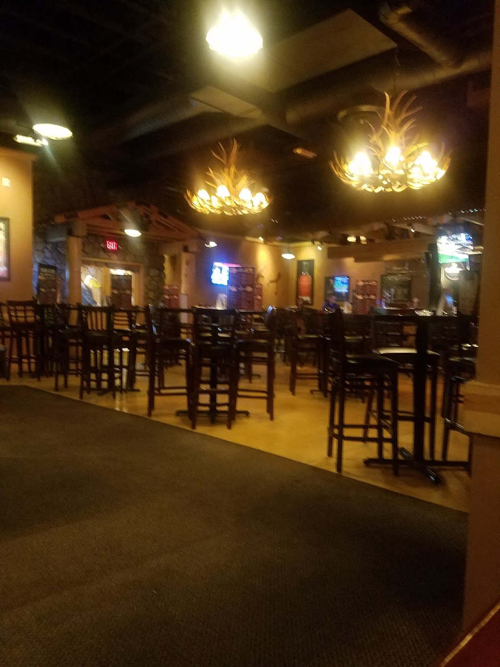 Timbers Bar & Grill - restaurant  | Photo 6 of 10 | Address: 7045 N Durango Dr, Las Vegas, NV 89149, USA | Phone: (702) 436-0830