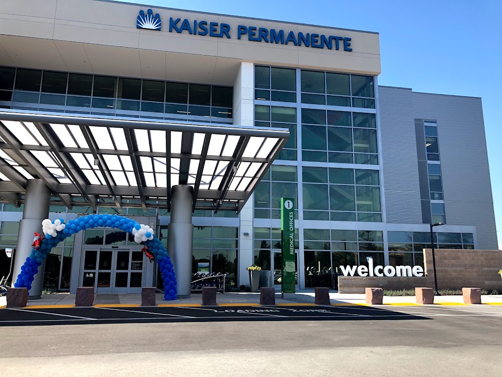 Kaiser Permanente Optical Center | 1721 Technology Dr 1st Floor, #110, San Jose, CA 95110, USA | Phone: (408) 436-3380