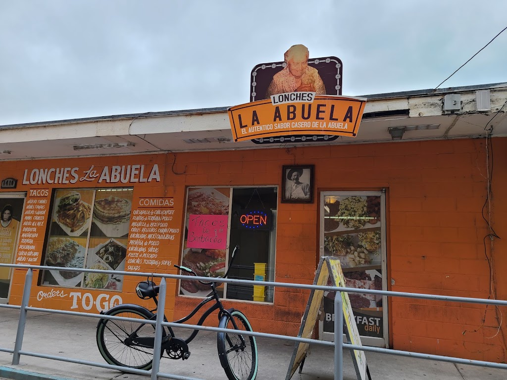 Lonches La Abuela | 1408 Zaragoza St, Laredo, TX 78040, USA | Phone: (956) 568-5608