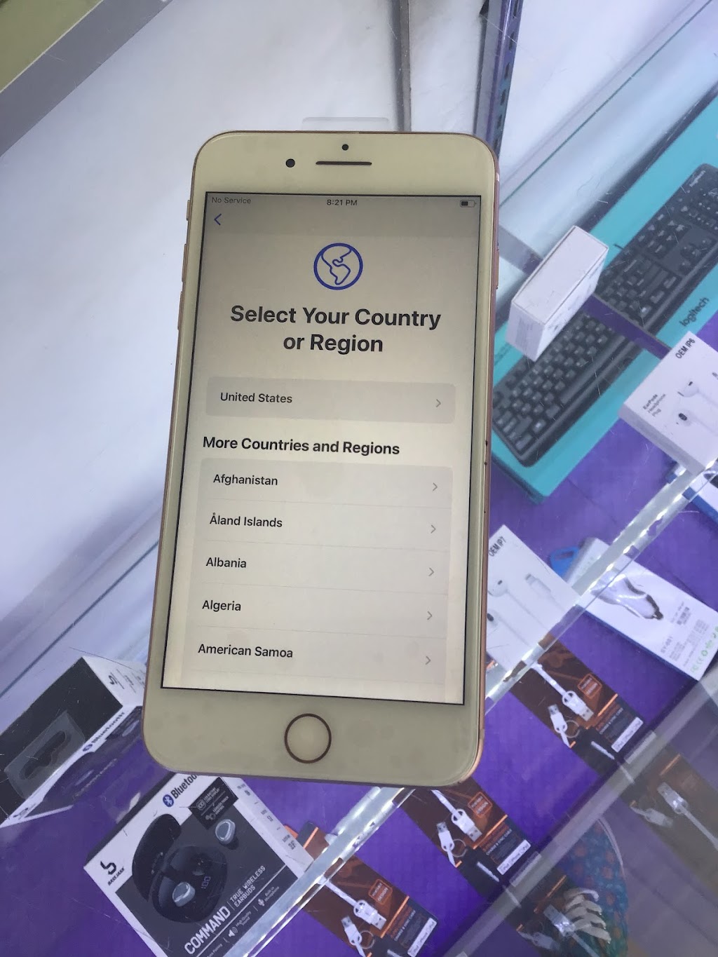 A1 Wireless Cell Phone Repair Center | 3540 S Polk St, Dallas, TX 75224, USA | Phone: (972) 987-7768