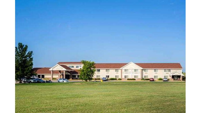 Rodeway Inn | 2 Leonard Ct, Hesston, KS 67062, USA | Phone: (620) 327-2053